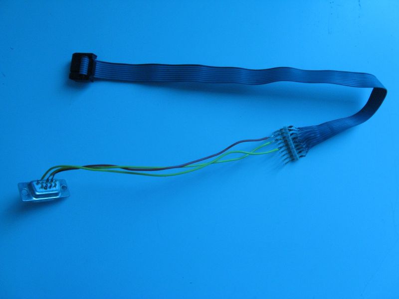 File:ASUS M4A785T-M serial cable.jpeg